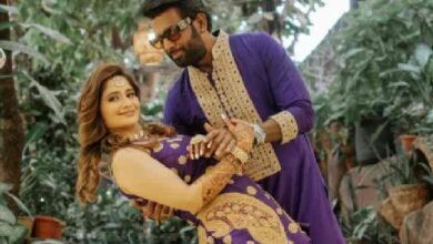 गोविंदा की भांजी और टीवी अभिनेत्री आरती सिंह अपने बॉयफ्रेंड दीपक चौहान के साथ सात फेरे लेंगी, मामा गोविंदा नहीं बनेंगे शादी का हिस्सा