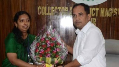 रायपुर: केरल की अनुपमा आनंद ने आज सहायक कलेक्टर का पद भार संभाला