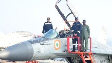 राष्ट्रपति द्रौपदी मुर्मु ने आईएनएस विक्रांत पर भारतीय नौसेना के अभियानों को देखा