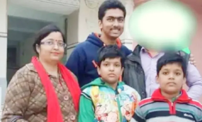 Varanasi family murder: एक ही परिवार के 5 लोगो की मौत से मची खलबली 1 Varanasi family murder