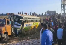 Jaipur bus accident: राजस्थान: 40 बच्चों से भरी स्कूल बस पलटी, 12वीं की छात्रा की मौत