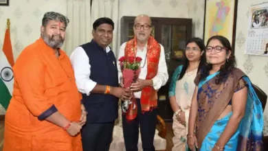 राज्यपाल डेका से कामधेनु विश्वविद्यालय के कार्य परिषद सदस्यों ने की भेंट 3 aamaadmi.in