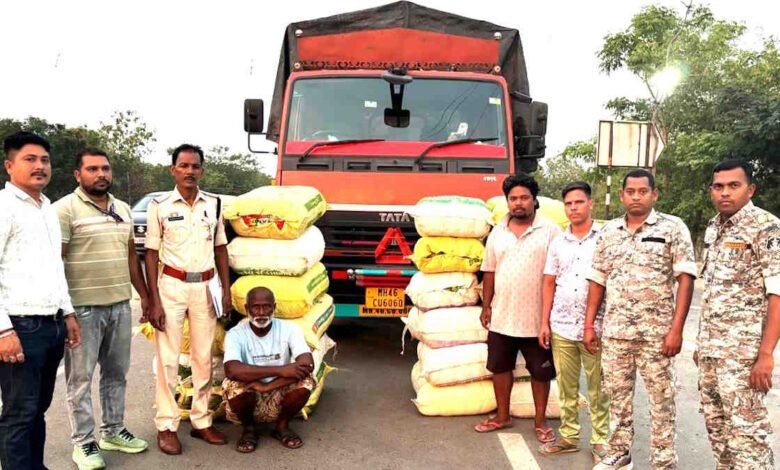ऑपरेशन निश्चय: महासमुंद पुलिस की बड़ी कार्रवाई, 3 करोड़ मूल्य का 560 किलो गांजा किया जब्त, 2 तस्कर गिरफ्तार… 1 aamaadmi.in