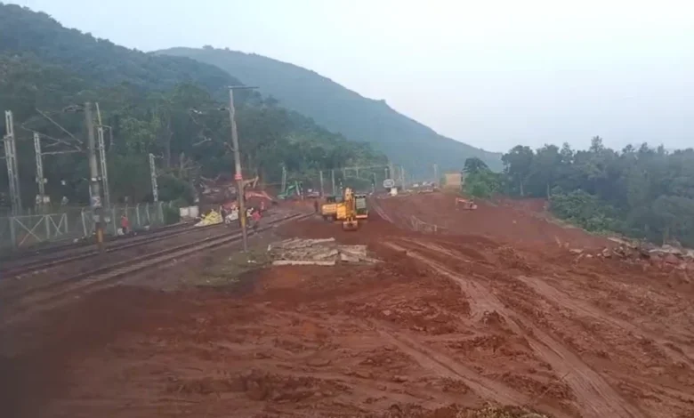 केके रेललाइन पर भूस्खलन से ब्रेक, 35 दिन में 411 करोड़ के माल परिवहन पर असर! 1 aamaadmi.in